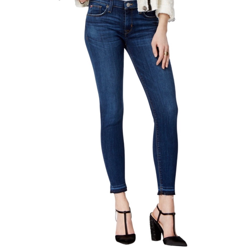 Hudson Krista Raw-Edge Super Skinny Jeans.
Color is called Naya. Women’s Size 27